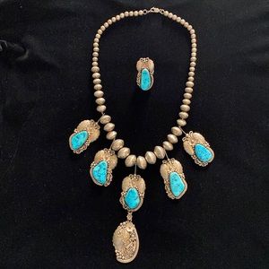 Beautiful Navajo sleeping beauty turquoise & sterling silver necklace & ring